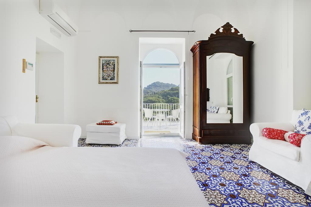 Suite Villa Carolina 카프리 객실 사진